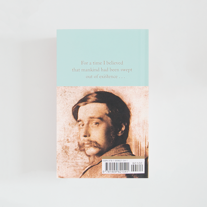 Trasera del libro The War of the Worlds de H. G. Wells (The Collector's Library) de color celeste acompañada de imagen inspirada en la novela.