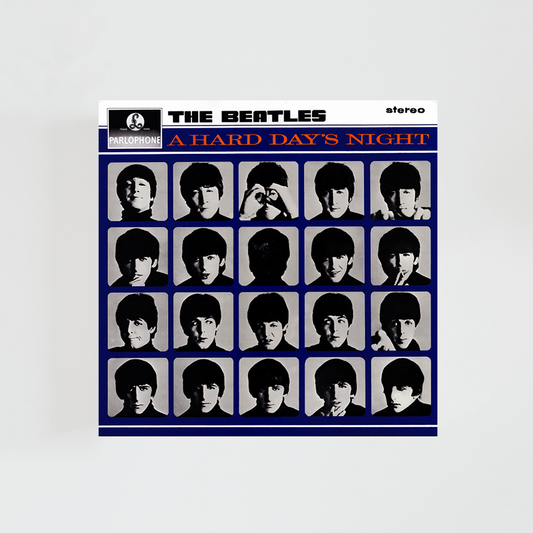 Portada del álbum “A Hard Day’s Night” de The Beatles, con un mosaico azul formado por dieciséis fotografías en blanco y negro de los cuatro miembros del grupo.