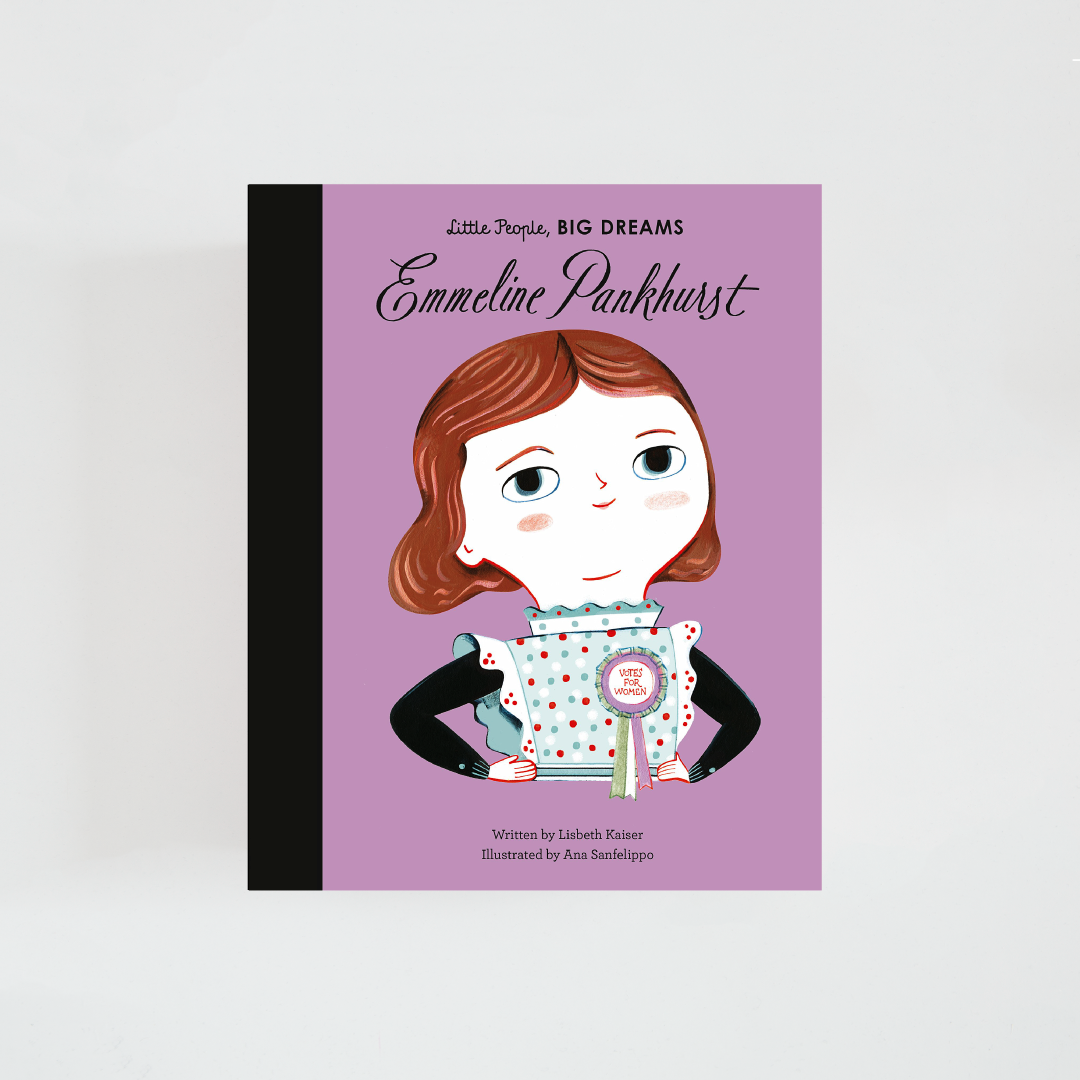 Portada del libro Emmeline Pankhurst de la colección Little People, BIG DREAMS. Ilustración de Emmeline Pankhurst con vestimenta de principios del siglo XX, representada como líder de las sufragistas con símbolos del movimiento por el voto femenino. Fondo en tono lila y título destacado en la parte superior.
