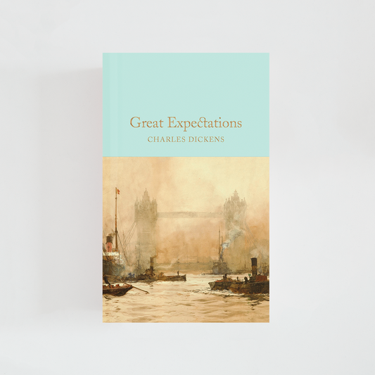 Portada del libro Great Expectations de Charles Dickens (The Collector's Library) de color celeste acompañada de imagen inspirada en la novela.
