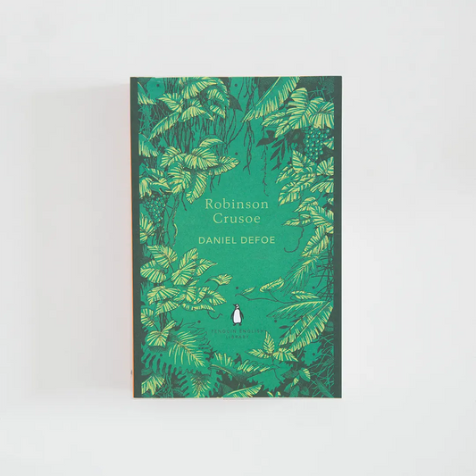 Portada en tonos de verde del libro en inglés Robinson Crusoe de Daniel Defoe de la colección Penguin English Library sobre fondo blanco.
