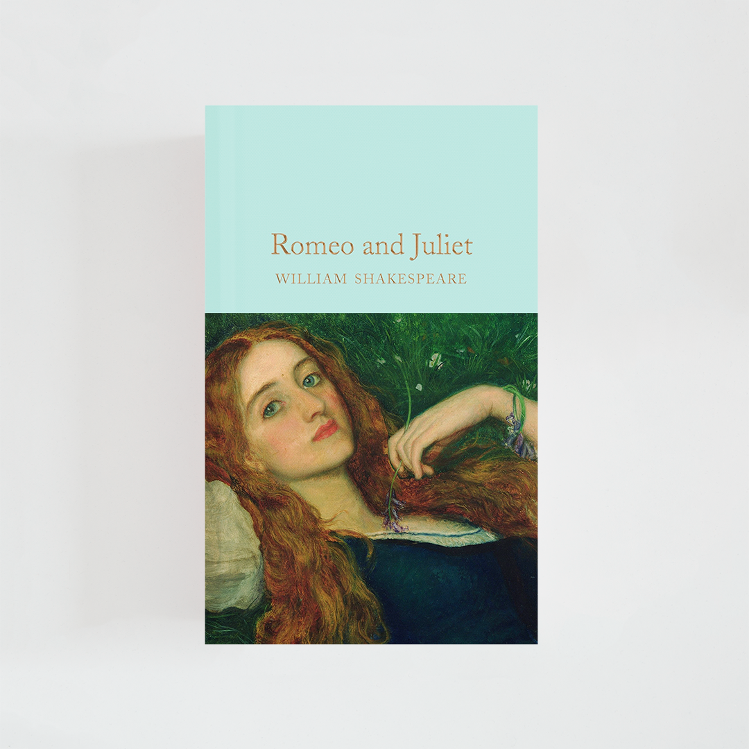 Portada del libro Romeo and Juliet de William Shakespeare (The Collector's Library) de color celeste acompañada de imagen inspirada en la novela.