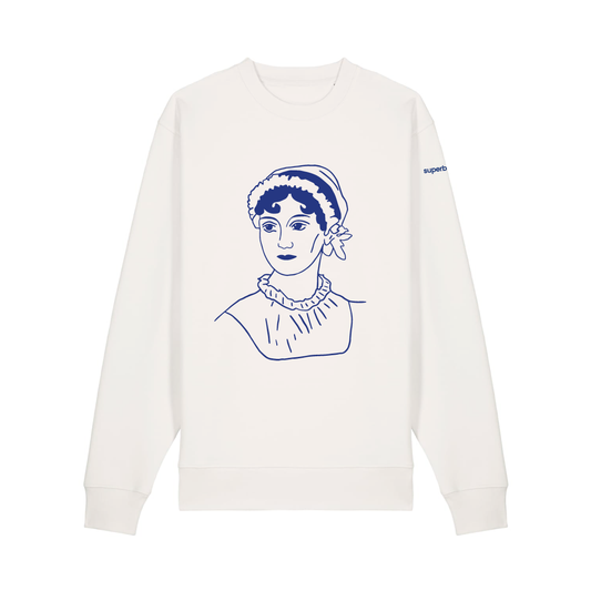 Sudadera color beige con ilustración de Jane Austen, de estilo clásico, bordada en color azul.