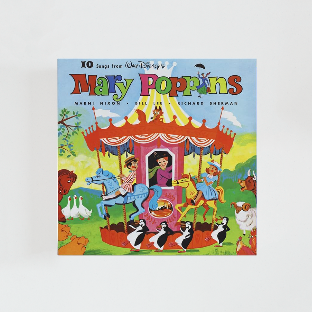Portada del vinilo 10 Songs from Mary Poppins, con una ilustración de Mary Poppins en un tiovivo acompañada de animales y otros personajes. Incluye una selección de diez canciones de la banda sonora de la película.